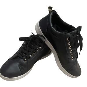 Size 9 Colloseum Black and Gold Sneakers